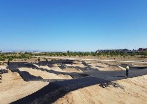 Asfaltado circuito BMX