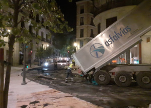 Asfaltado en Puerta del Sol en Madrid
